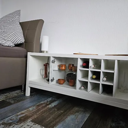 بيت ضيافة In - Charming With Garden Patio كولونيا